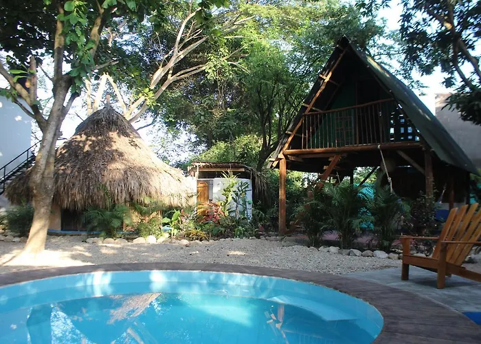 Los Almendros Palomino Hostel